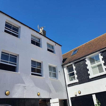 Готель Waynes Place Brighton Екстер'єр фото