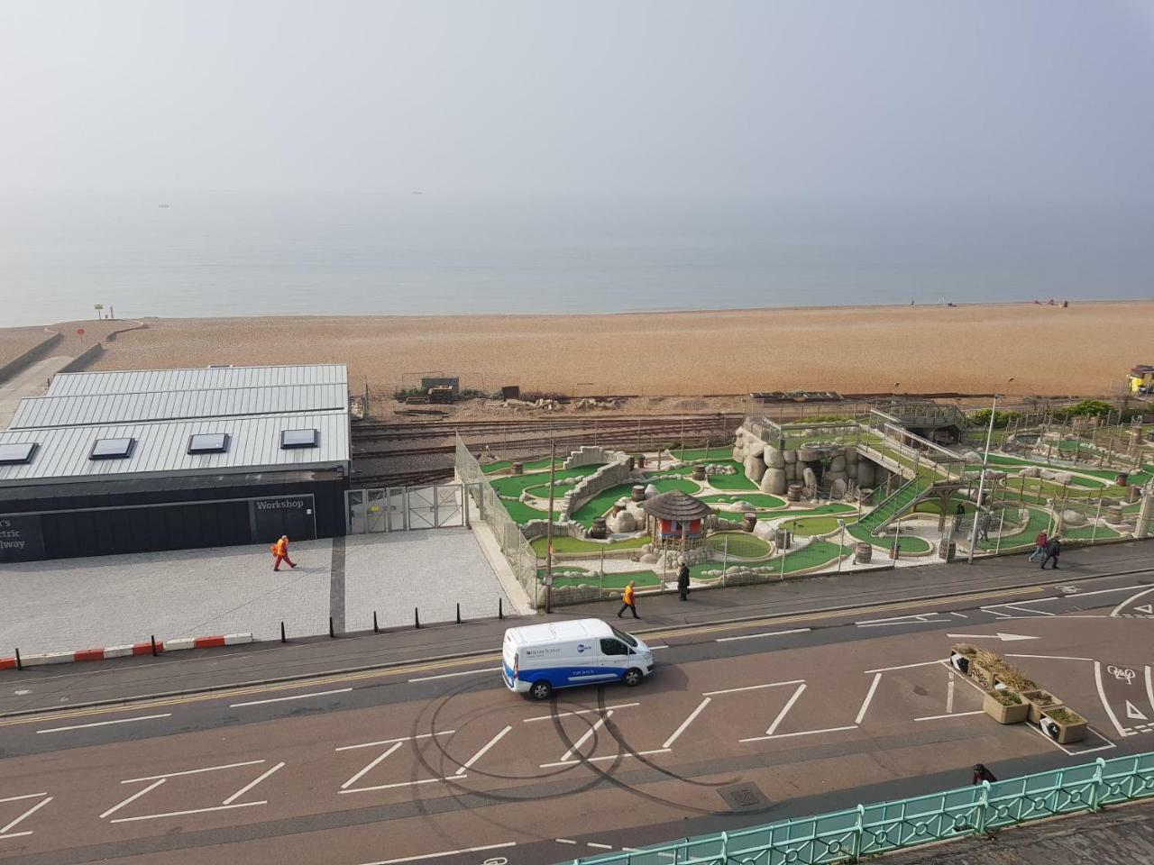 Готель Waynes Place Brighton Екстер'єр фото