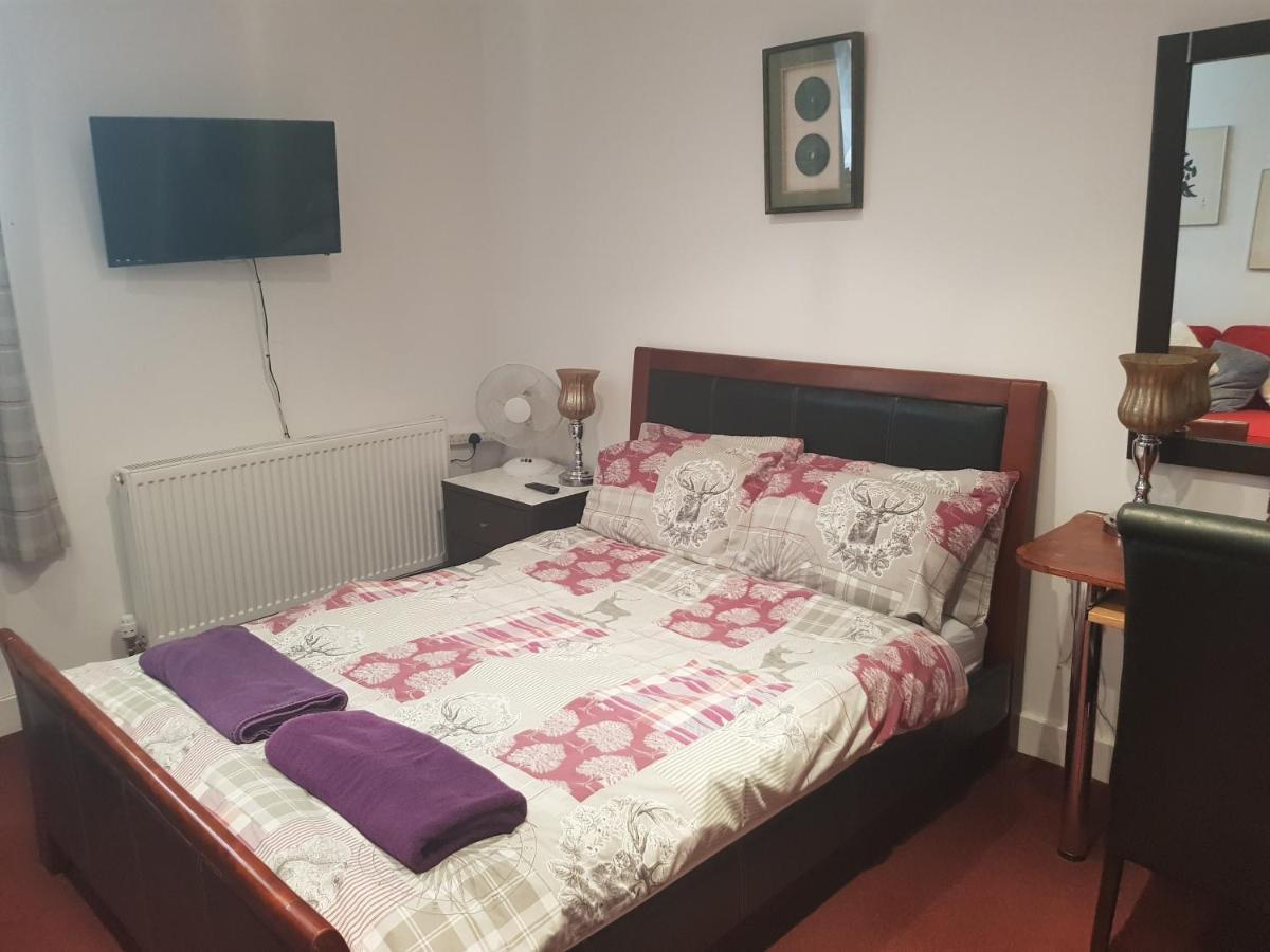 Готель Waynes Place Brighton Екстер'єр фото